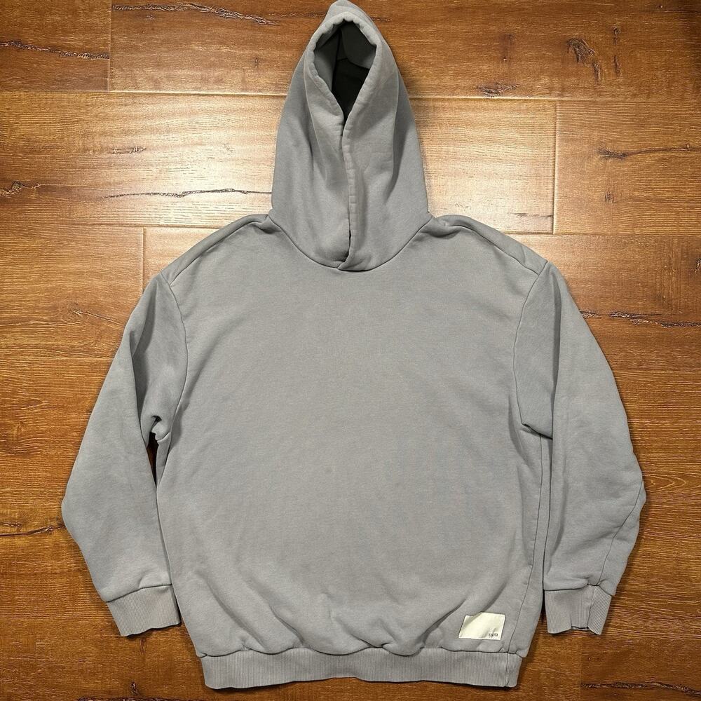 Vuori Restore Oversized Hoodie Sweater Womens M Gray Sweatshirt Relaxed Comfort